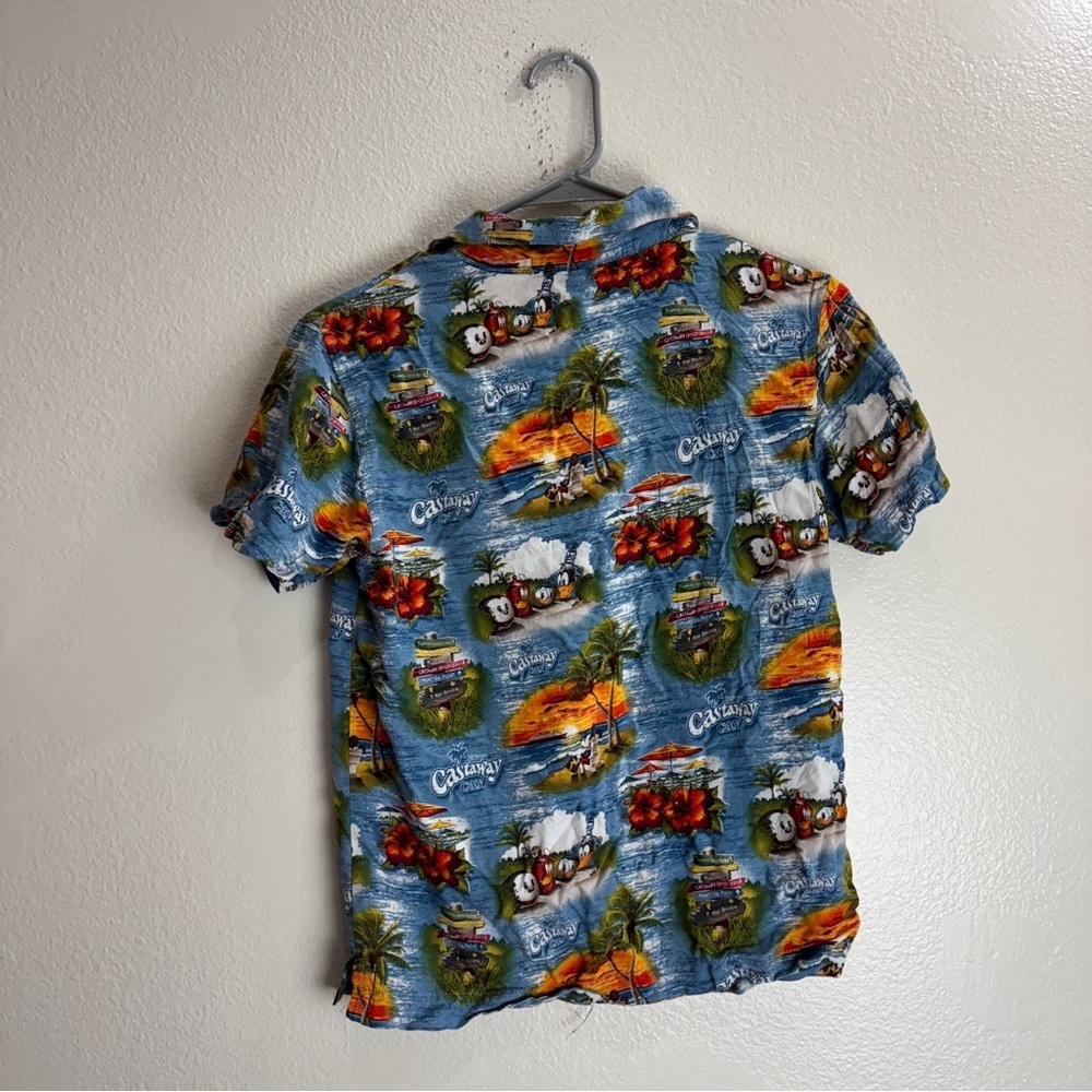 Disneyland Cruise Line Castaway Cay Button Up Shirt Size Large Women - Picture 3 of 8